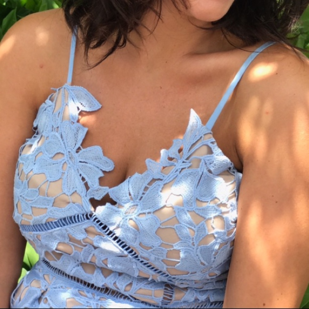 Dress - Picture 3 of 3